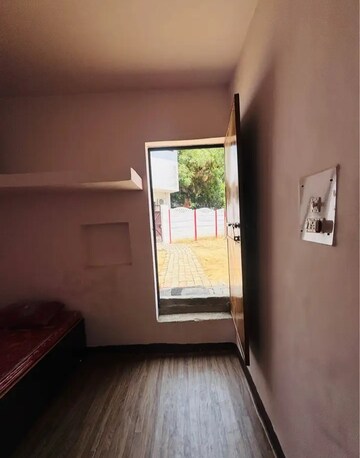 Room in 2 BHK Independent House at Aliganj – for Rent