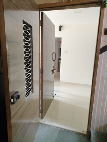 Building Lobby in 2 BHK Apartment at Dhanlaxmi Apartment Dadar East, Dadar East – for Rent