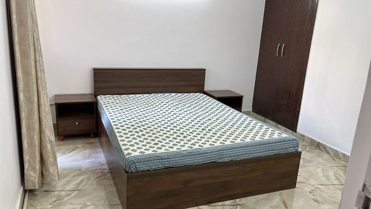 Bedroom, paras-tierea 3 Bedroom 1592 Sq.Ft. Apartment In Sector 137 Noida 8673027