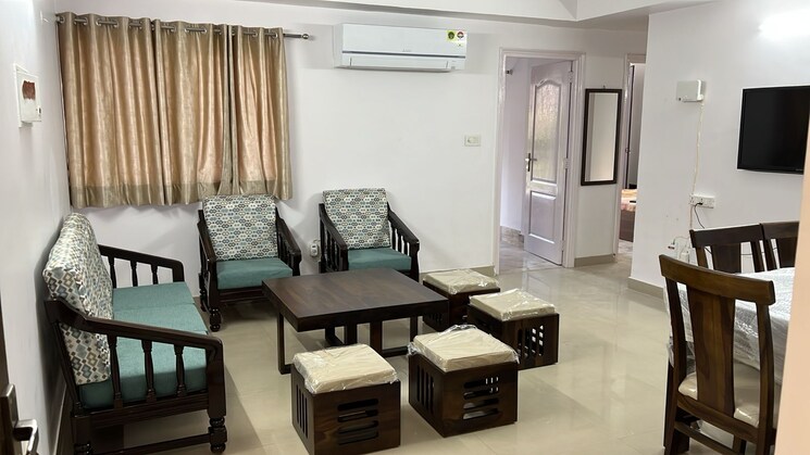 Living Room, paras-tierea 3 Bedroom 1592 Sq.Ft. Apartment In Sector 137 Noida 8673027