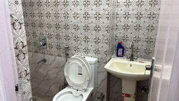 Bathroom in 3 BHK Apartment at Paras Tierea, Sector 137 – for Rent