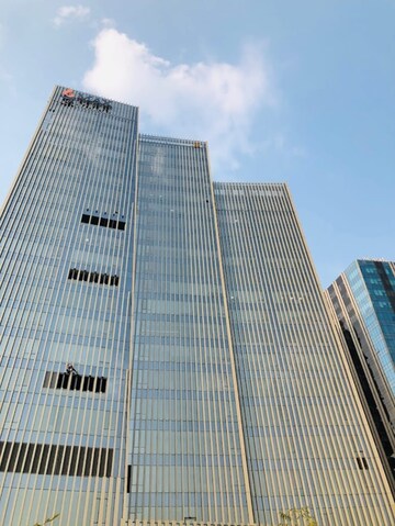  Office Space For Rent in Max Towers, Sector 16b