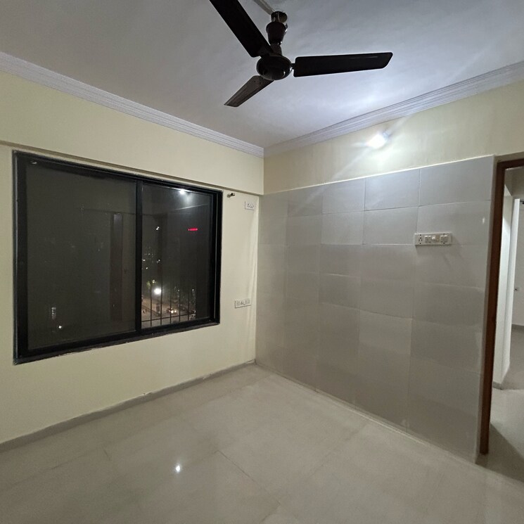 Room, raunak-unnathi-greens-phase-vii 1 Bedroom 600 Sq.Ft. Apartment In Haware City Thane 8673070