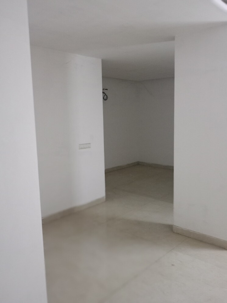 Room, orris-woodview-residencies 3 Bedroom 300 Sq.Yd. Apartment In Sector 89 Gurgaon 8673103