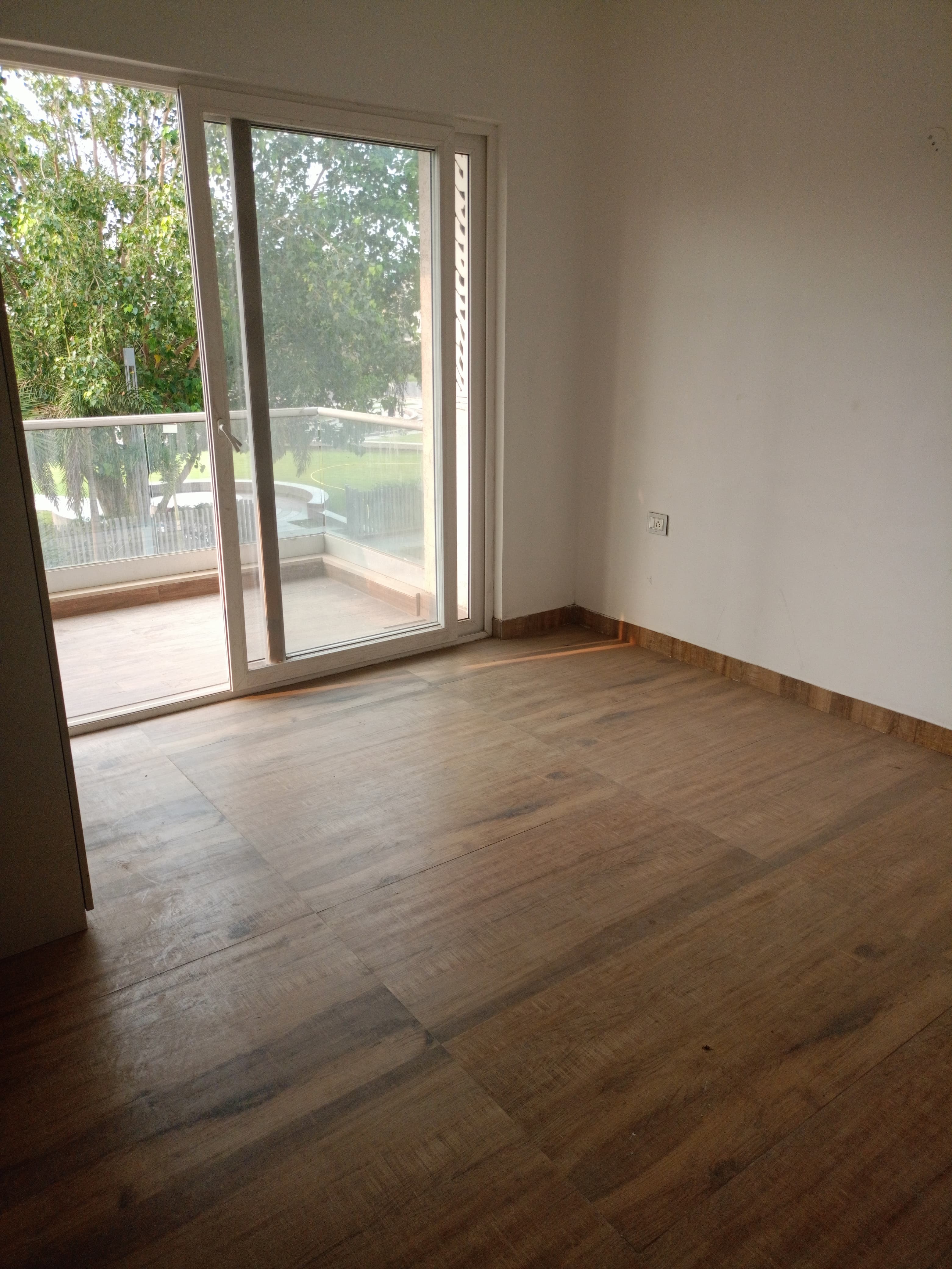 3 BHK + Servant Room,Study Room,Extra Room Apartment For Sale in Orris Woodview Residencies