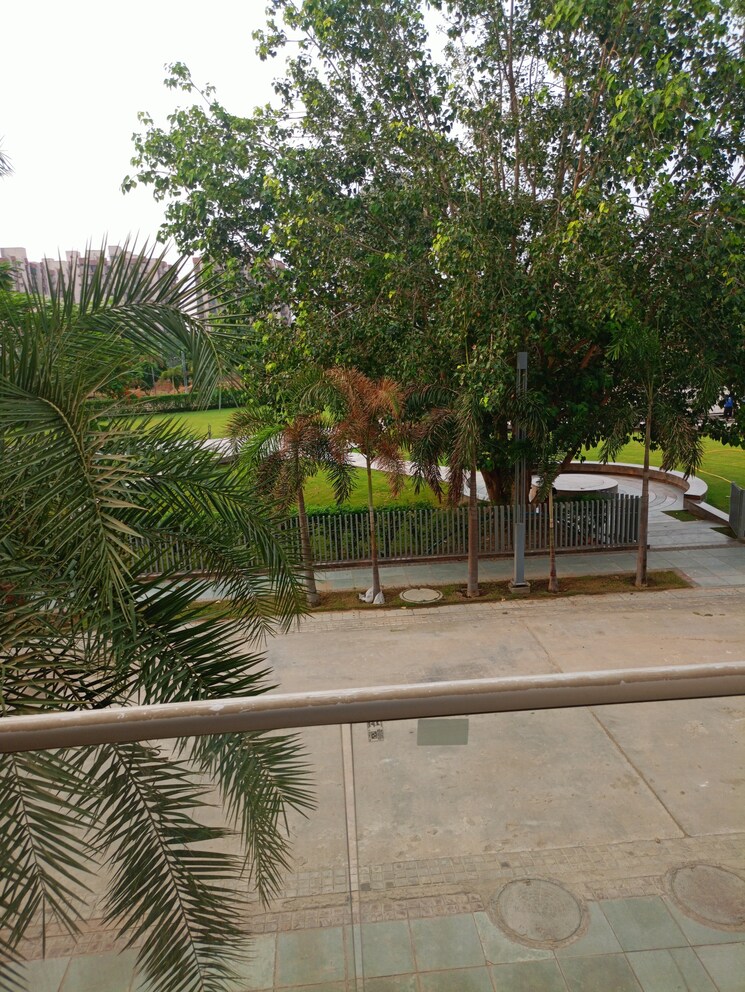 Balcony, orris-woodview-residencies 3 Bedroom 300 Sq.Yd. Apartment In Sector 89 Gurgaon 8673103