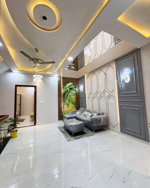 Master Bedroom in 4 BHK Villa at Gandhi Path – for Sale