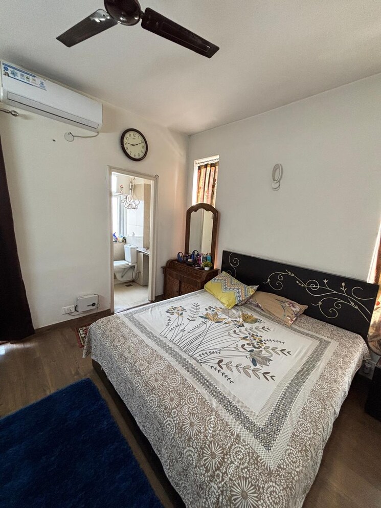 Bedroom, emaar-palm-hills 3 Bedroom 1575 Sq.Ft. Apartment In Sector 77 Gurgaon 8673114