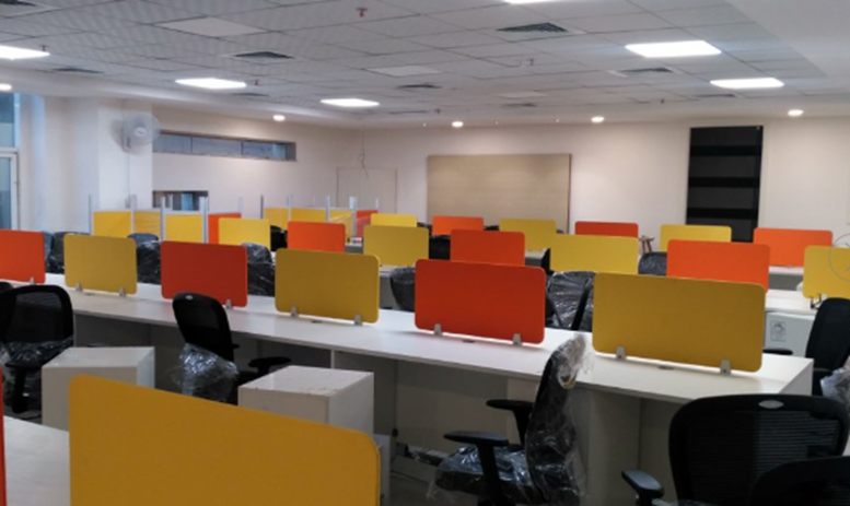 Office Space For Rent in Pramukh Plaza