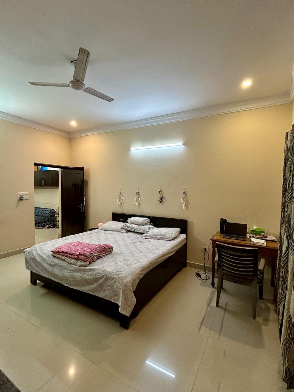 2 BHK Builder Floor For Rent in DLF Phase I