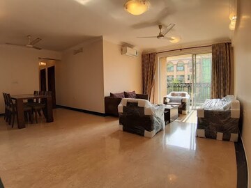 Living Room in 3.5 BHK Apartment at Bianca Tower, Andheri West – for Sale