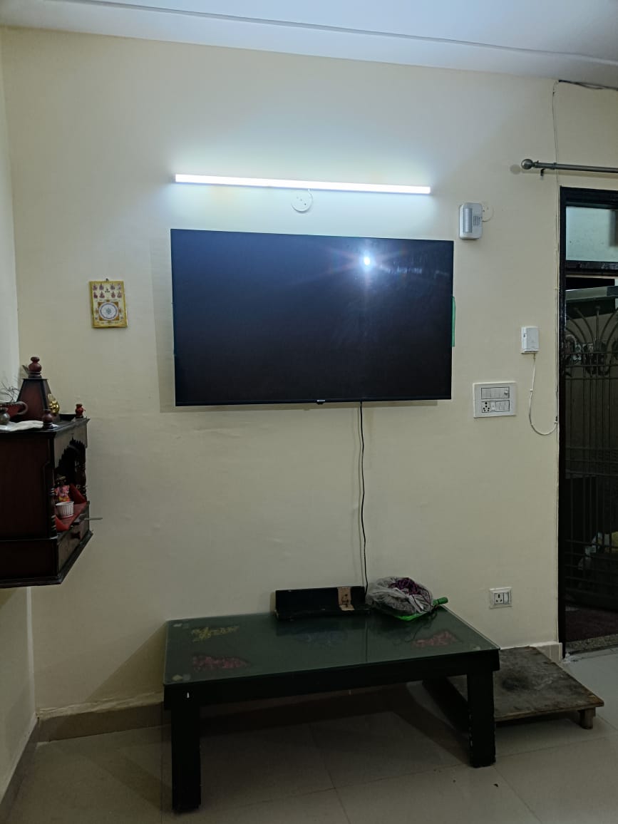2 BHK + Study Room Apartment For Rent in RWA Apartments Sector 116