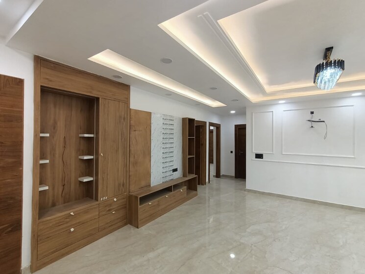 Room, bptp-park-central 2.5 Bedroom 2250 Sq.Ft. Builder Floor In Sector 85 Faridabad 8673302
