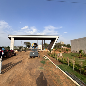  Plot – Exterior View View at Mathura Road - for Sale