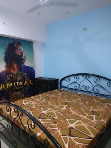 Bedroom in 3 BHK Apartment at MP Metro Towers, Dhakoli – for Rent