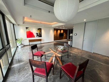 Team Area in 3 BHK Apartment at Lodha Trump Tower, Worli – for Rent
