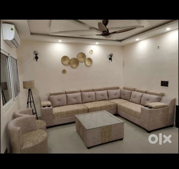 Master Bedroom in 4 BHK Apartment at LDA Parijaat Apartments, Faizabad Road – for Rent