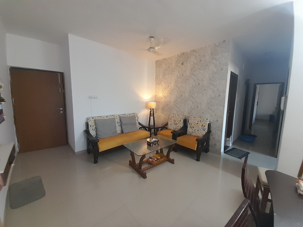 2 BHK Apartment For Rent in Yashraaj Park