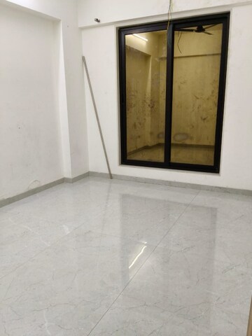 Room in 2 BHK Apartment at New Diamond Palace, Santacruz West – for Rent