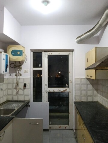 Kitchen in 3 BHK Apartment at Hazratganj – for Rent