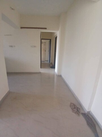 Room in 2 BHK Apartment at Andheri West – for Rent