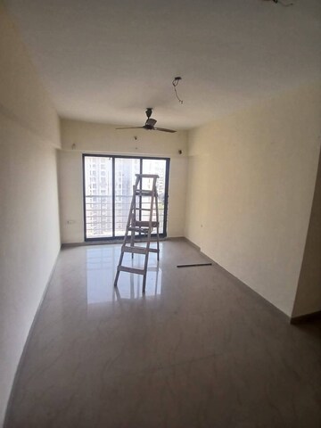 Room in 2 BHK Apartment at Andheri West – for Rent