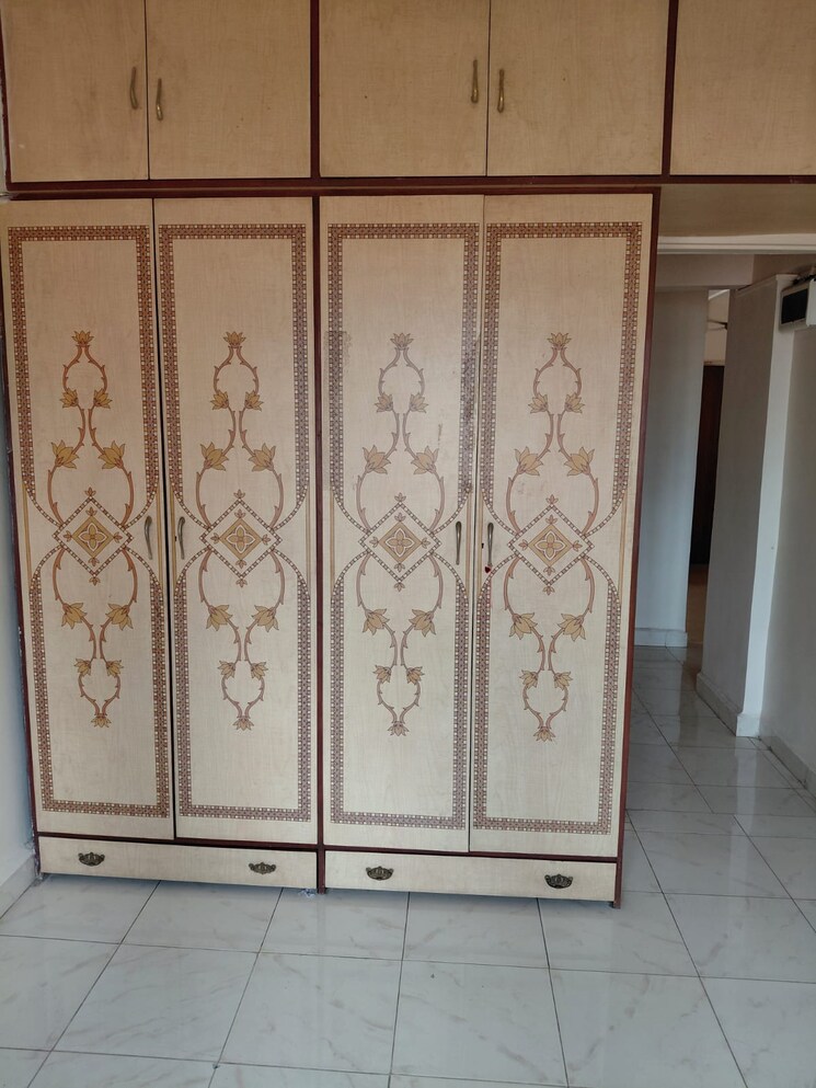 undefined, dadarkar-building 1 Bedroom 500 Sq.Ft. Apartment In Dadar West Mumbai 8673652