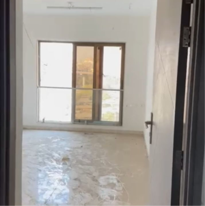 Room in 1 BHK Apartment at IM Applaud 38, Goregaon East – for Sale