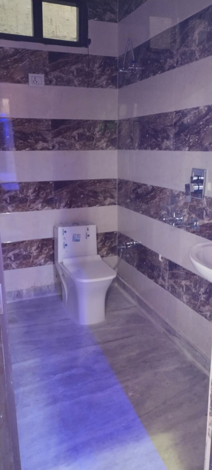 Bathroom, vipin garden 3 Bedroom 900 Sq.Ft. Builder Floor In Vipin Garden Delhi 8673711