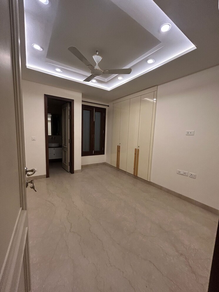 Room, trehan-iris-aavaas 5 Bedroom 2000 Sq.Ft. Apartment In Safdarjung Enclave Delhi 8673762