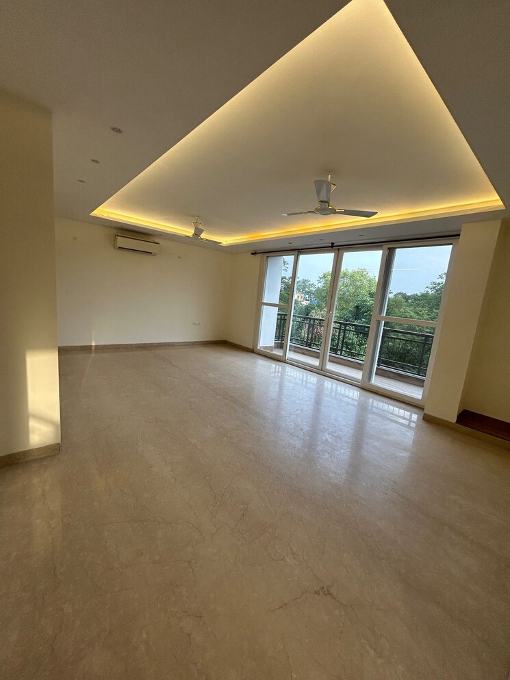 Room, trehan-iris-aavaas 5 Bedroom 2000 Sq.Ft. Apartment In Safdarjung Enclave Delhi 8673762