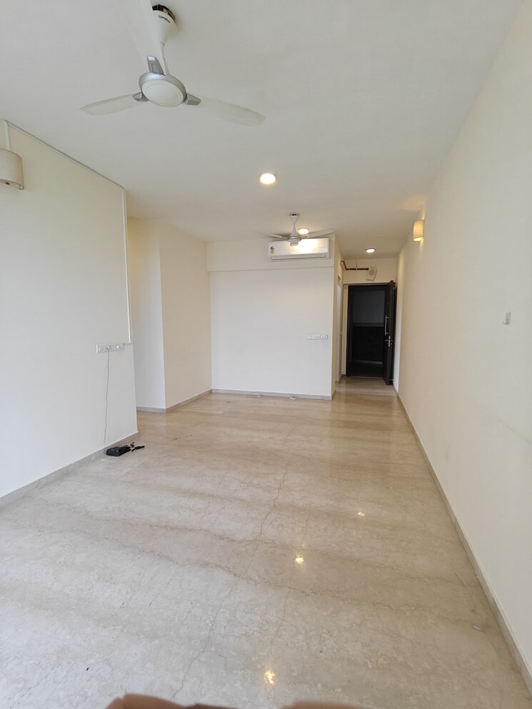 Room, l-t-crescent-bay-t2 2 Bedroom 800 Sq.Ft. Apartment In Parel Mumbai 8673729