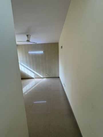 Furnished Amenities in 3 BHK Apartment at Puri Pratham, Sector 84 – for Rent