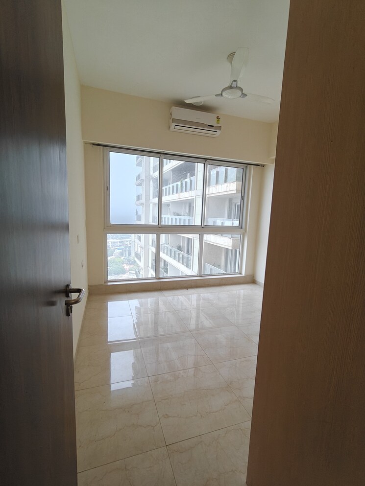 Room, l-t-crescent-bay-t2 2 Bedroom 800 Sq.Ft. Apartment In Parel Mumbai 8673746