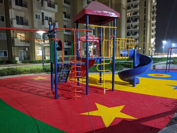 Gym in 2 BHK Apartment at Nimbus Express Park View - II, Chi V Greater Noida – for Sale