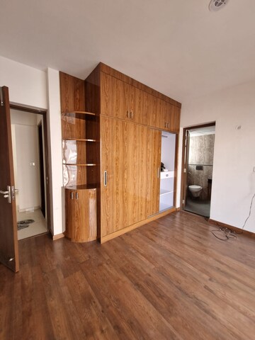 2 BHK Apartment For Rent in Shapoorji Pallonji Joyville Gurgaon, Sector 102