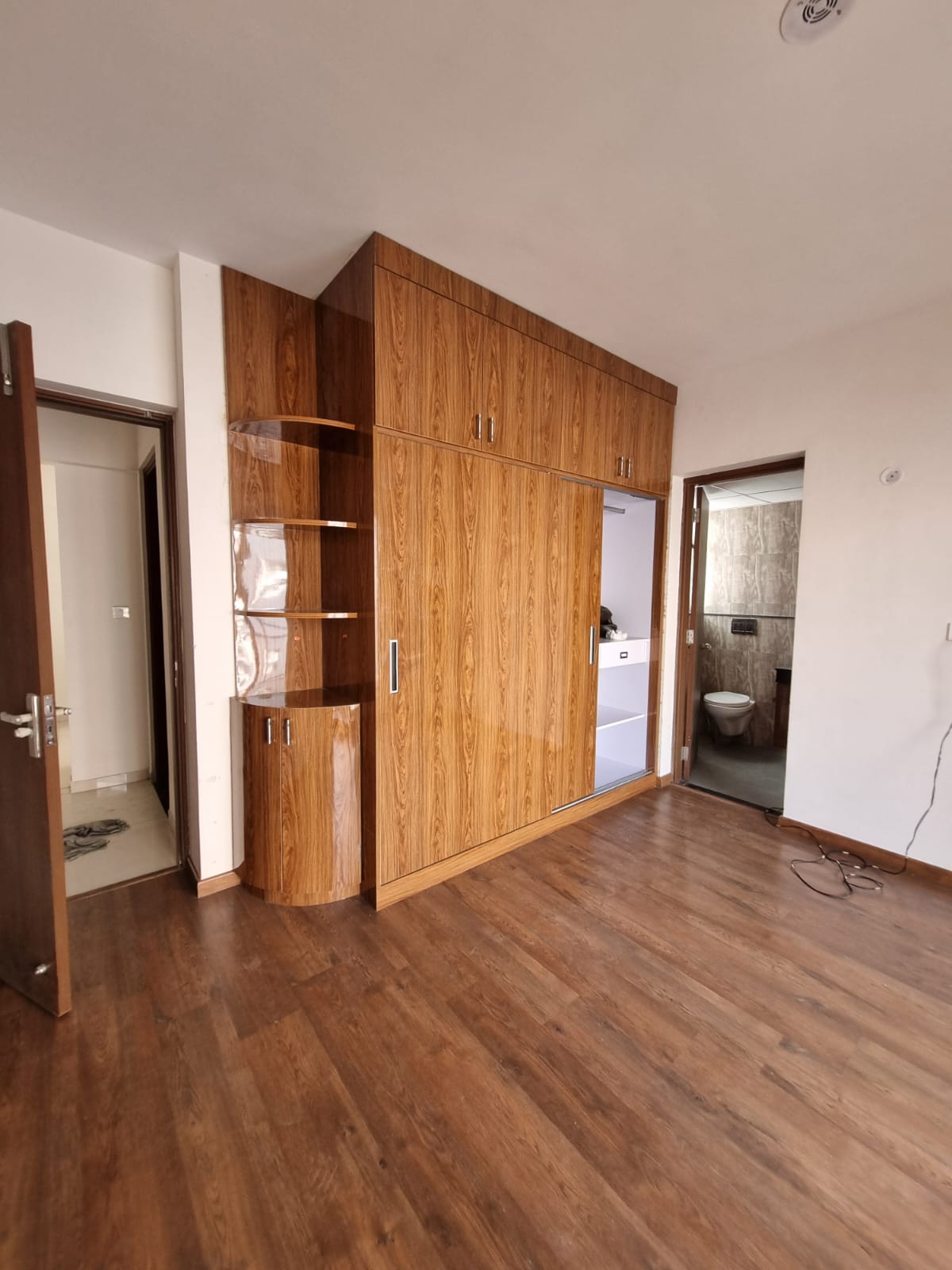 2 BHK Apartment For Rent in Shapoorji Pallonji Joyville Gurgaon