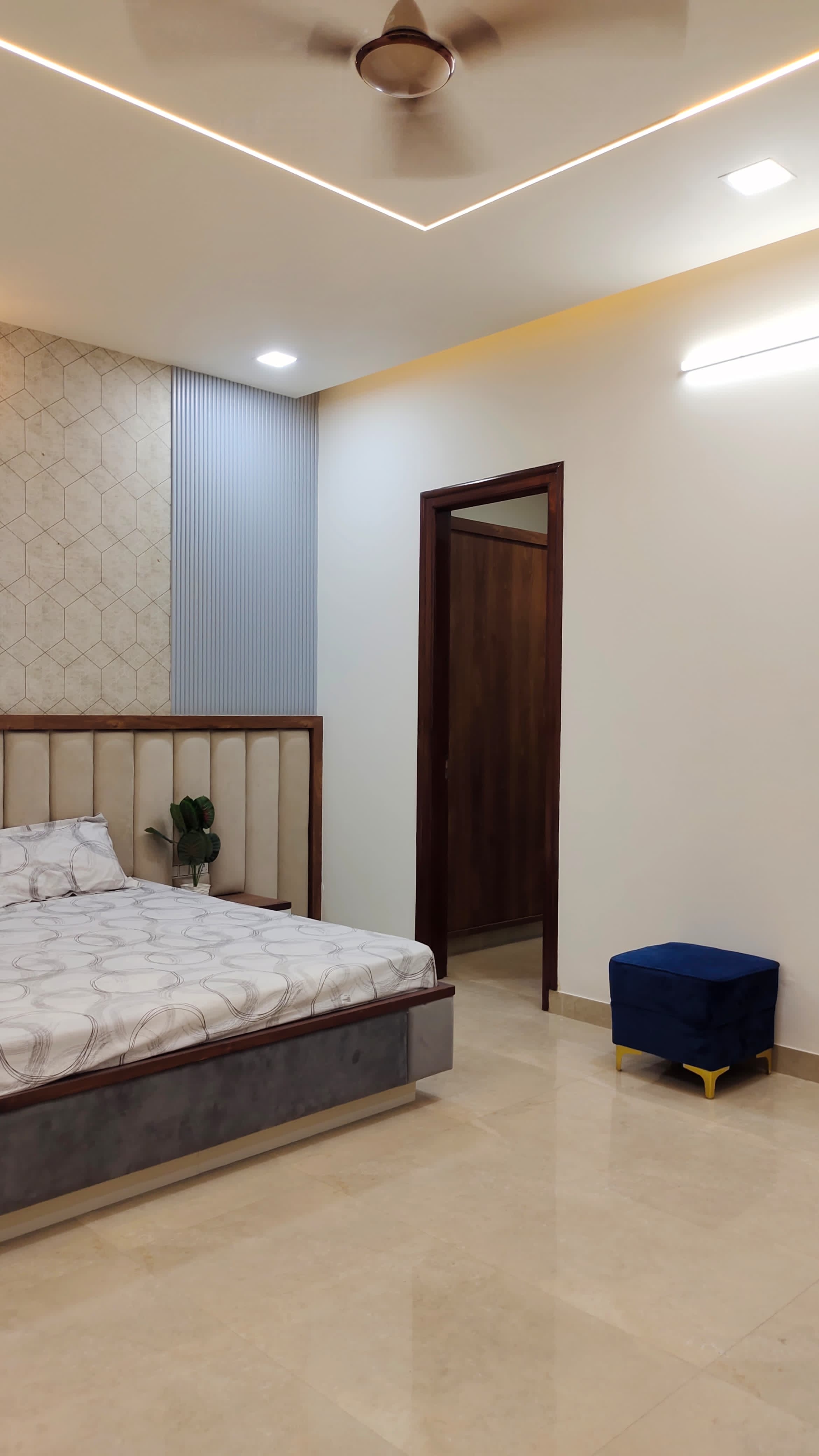 2.5 BHK + Study Room Builder Floor For Rent in Shadgi Villa