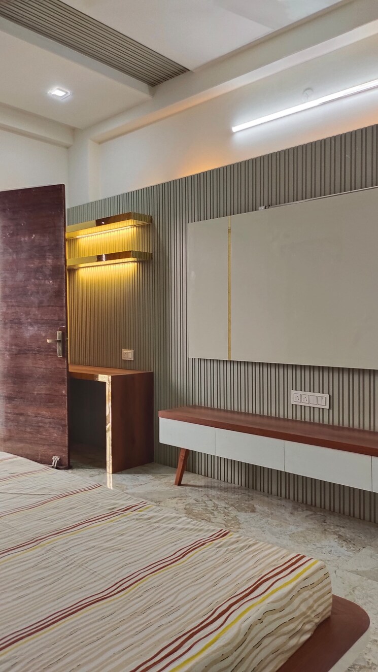 Room, dwarka mor 2.5 Bedroom 1100 Sq.Ft. Builder Floor In Dwarka Mor Delhi 8673796