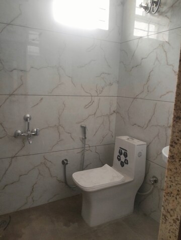 Bathroom in 1 BHK Builder Floor at Hsr Layout – for Rent