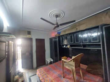 Bedroom in 3 BHK Builder Floor at Mahindru Enclave – for Sale