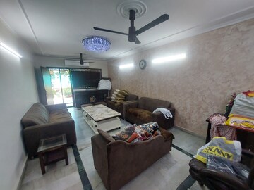 3 BHK Builder Floor For Sale in Mahindru Enclave