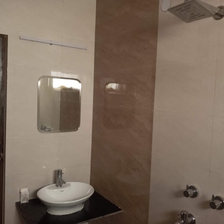 Bathroom, arunodaya-ghs 1 Bedroom 65 Sq.Yd. Builder Floor In Uday Vihar Delhi 8673825