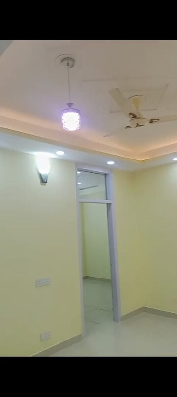 Room in 2 BHK Builder Floor at Malviya Nagar – for Sale