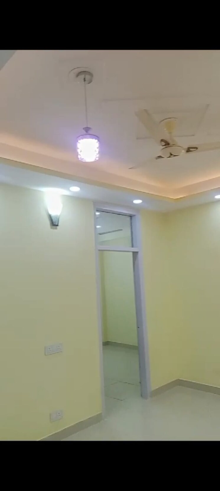 Room, malviya nagar 2 Bedroom 80 Sq.Yd. Builder Floor In Malviya Nagar Delhi 8673867