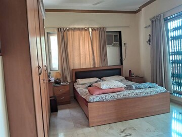 Bedroom in 3 BHK Apartment at Apeksha CHS Andheri East, Andheri East – for Rent