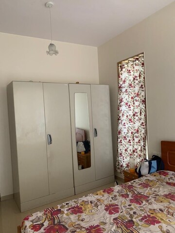 Room in 2 BHK Apartment at Rustomjee Elanza, Malad West – for Rent