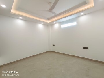 Bedroom in 4 BHK Builder Floor at Vasant Kunj – for Rent