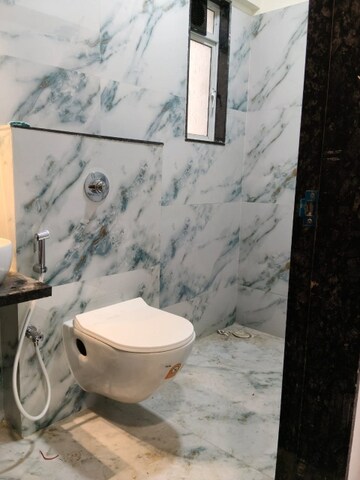 Bathroom in 2 BHK Apartment at Arihant View, Santacruz East – for Rent