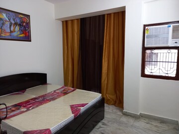 Bedroom in 1 BHK Builder Floor at Sector 23a – for Rent